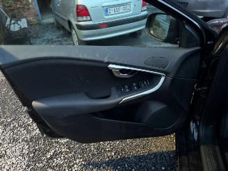 Volvo V-40  picture 9