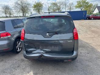 Peugeot 5008 I  STYLE picture 5