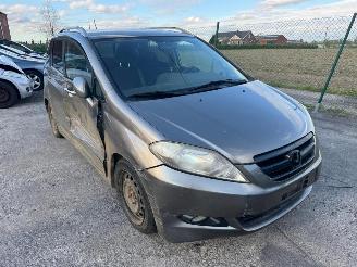 Honda Fr-v  picture 2