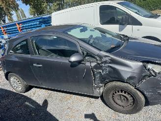 Opel Corsa  picture 12