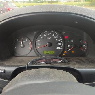 Hyundai H-1  picture 3