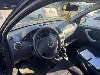 Dacia Sandero  picture 11