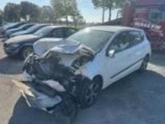 Auto incidentate Nissan Pulsar  2017/5