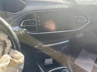 Peugeot 308  picture 20