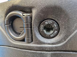 Piaggio  ZIP EURO 4 BROM 45KM picture 12