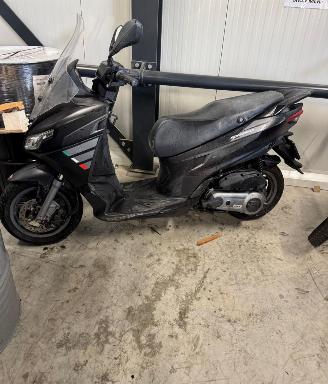 Unfall Kfz Roller Aprilia  SXR 50 2024/3