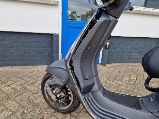 Vespa  SPRINT picture 11