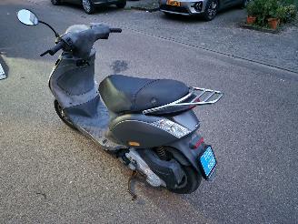 Piaggio  ZIP 4T 2V CARBURATEUR MOD picture 4
