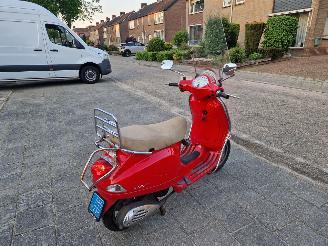 Vespa  GERESERVEERD! - LX 50 picture 5