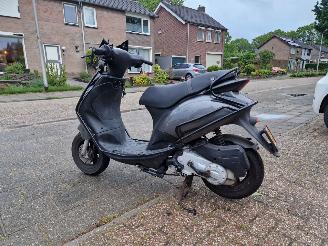 Piaggio  ZIP BROM picture 12