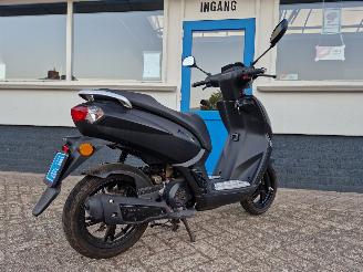 Peugeot  KISBEE , EURO 5 picture 6