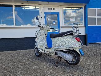 Vespa  LX50 B-ART SPECIAL MADE picture 11