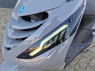 Piaggio  ZIP 45KM BROM E5 picture 12