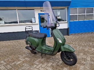 Schade scooter Killerbee  VXL 2022/10