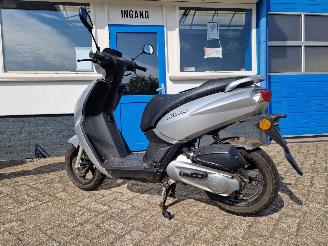 Peugeot  KISBEE picture 10