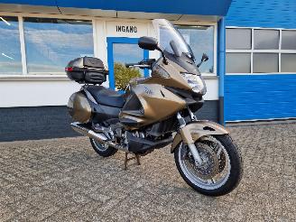 Honda  NT 700 DEAUVILLE picture 1