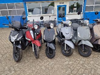 Yamaha  NEW IN !! picture 4
