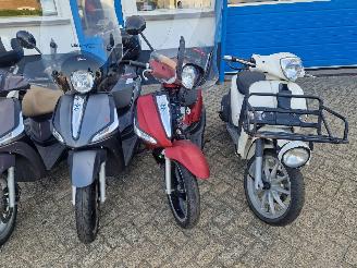 Piaggio  5X PIAGGIO LIBERTY I-GET picture 4