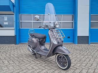 Vespa  LXV VIE DELLA MODA picture 17