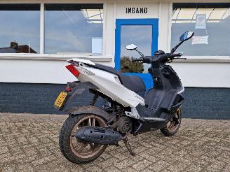 Peugeot  SPEEDFIGHT IV picture 9