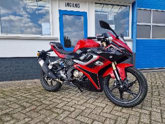 QJMotor  SRK 125R picture 2
