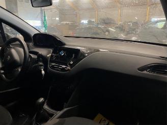 Peugeot 208 208 I (CA/CC/CK/CL), Hatchback, 2012 / 2019 1.6 e-HDi FAP picture 9