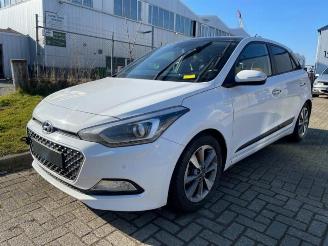 Vrakbiler auto Hyundai I-20 i20 (GBB), Hatchback, 2014 / 2020 1.4 CRDi 16V 2017/9