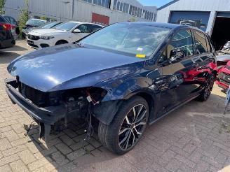 Uttjänta bilar auto Volkswagen Golf Golf VII (AUA), Hatchback, 2012 / 2021 1.6 TDI 16V 2016/10