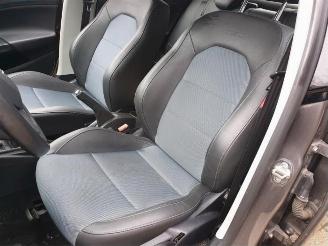 Seat Ibiza Ibiza IV (6J5), Hatchback 5-drs, 2008 / 2017 1.2 12V picture 11