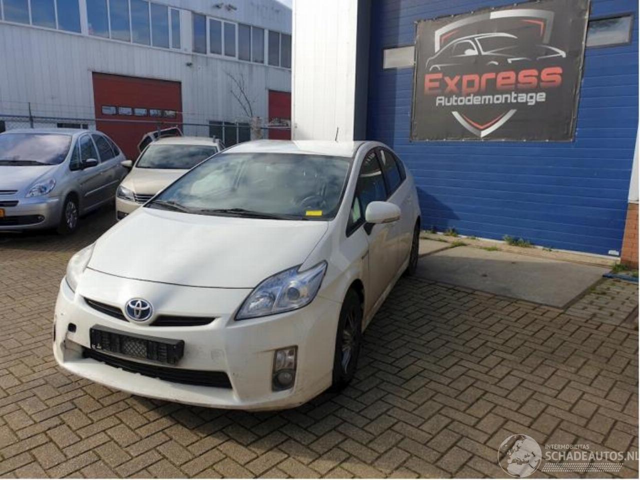 Toyota Prius Prius (ZVW3), Hatchback, 2009 / 2016 1.8 16V