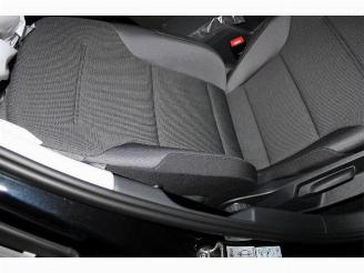 Volkswagen Golf  picture 7