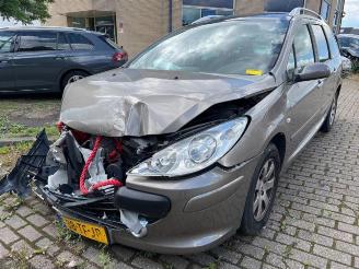 Vrakbiler auto Peugeot 307 307 SW (3H), Combi, 2002 / 2008 1.6 16V 2006/8