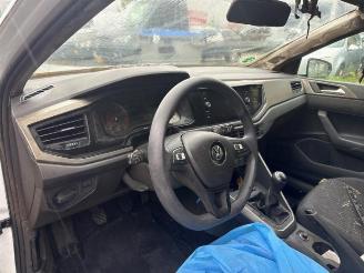 Volkswagen Polo  picture 9