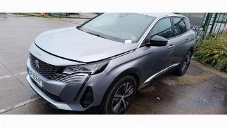 Auto da rottamare Peugeot 3008 3008 II (M4/MC/MJ/MR), MPV, 2016 1.2 12V PureTech Hybrid 48V 2022