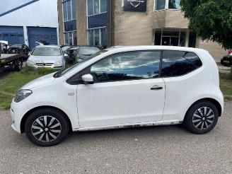 Volkswagen Up! Up! (121), Hatchback, 2011 1.0 12V 60 picture 3