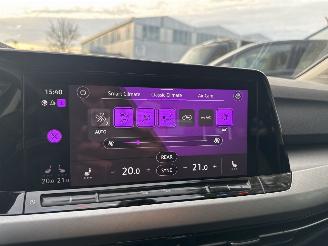 Volkswagen Golf 1.0 eTSI Life Business AUTOMAAT picture 22