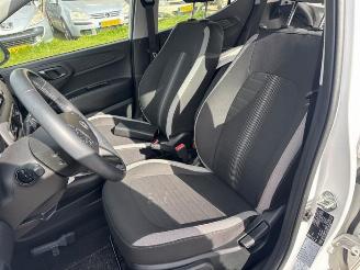 Hyundai I-10 i10, Hatchback, 2019 1.0 12V picture 10