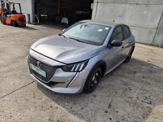 Vrakbiler auto Peugeot 208 208 II (UB/UH/UP), Hatchback 5-drs, 2019 e-208 50 kWh 2024/1