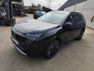 Vrakbiler auto Peugeot 5008  2025/1