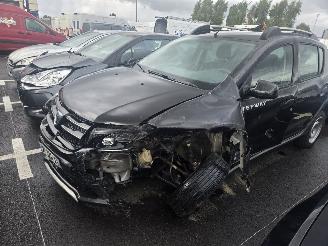 skadebil auto Dacia Sandero stepway 2015/3