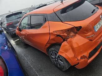 Nissan Micra 0.9 igt picture 8