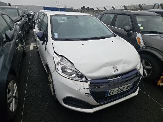 Unfallwagen Peugeot 208 Procedure RSV 2016/9