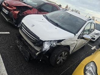 Peugeot 2008  picture 3