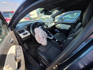 Renault Clio  picture 5