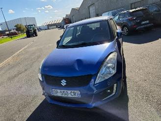 uszkodzony samochody osobowe Suzuki Swift  2015/2