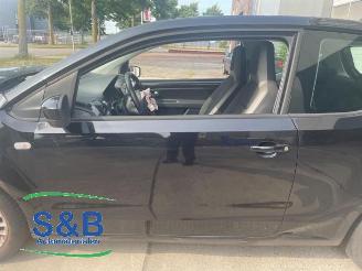 Volkswagen Up! Up! (121), Hatchback, 2011 1.0 12V 60 picture 5