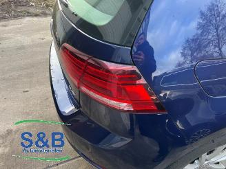 Volkswagen Golf  picture 25