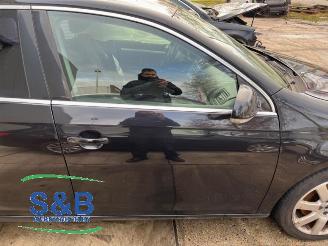 Volkswagen Jetta Jetta III (1K2), Sedan, 2005 / 2010 2.0 TFSI 16V picture 33