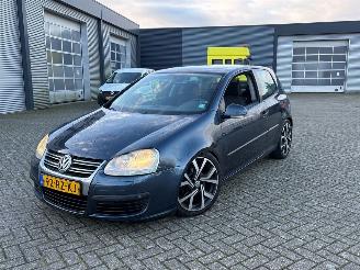 Unfallwagen Volkswagen Golf 1.9 TDI Hatchback  Diesel 1.896cc 77kW (105pk) FWD 2005/10