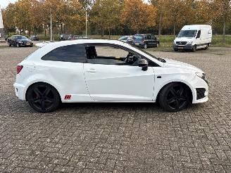 damaged passenger cars Seat Ibiza 1.4 TSI 16V Cupra Hatchback 2Dr Benzine 1.390cc 132kW (179pk) FWD 2009-03/2012-06 (6J1) CAVE 2009/11